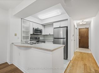 388 Bloor St E #601, Toronto, ON M4W 3W9
