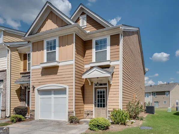2068 Lakeshore Overlook Dr NW, Kennesaw, GA 30152
