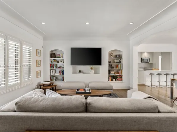 4397 Michigan Ave, Miami Beach, FL 33140