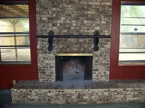 2nd image of 511 Brynmawr Ct