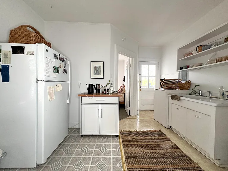 741 Warren St #1 — Photo 4