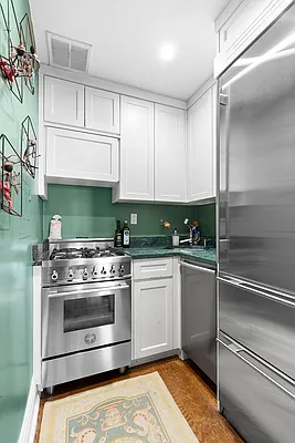 Sold by Corcoran | media 3