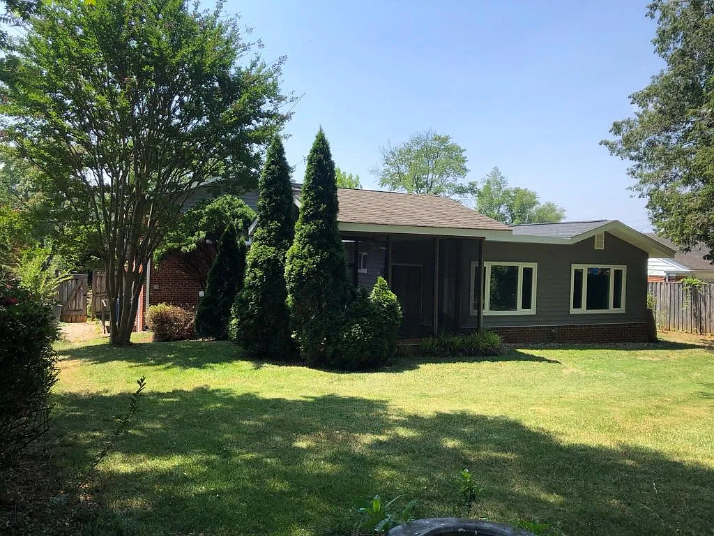 1809 Franwall Ave — Photo 4