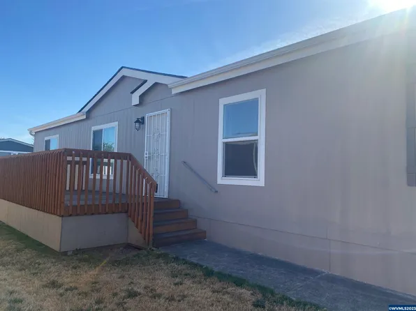 907 York St #84, Aumsville, OR 97325