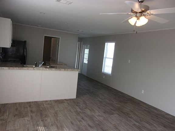 2nd image of 7030 Fm 2354 APT 31D