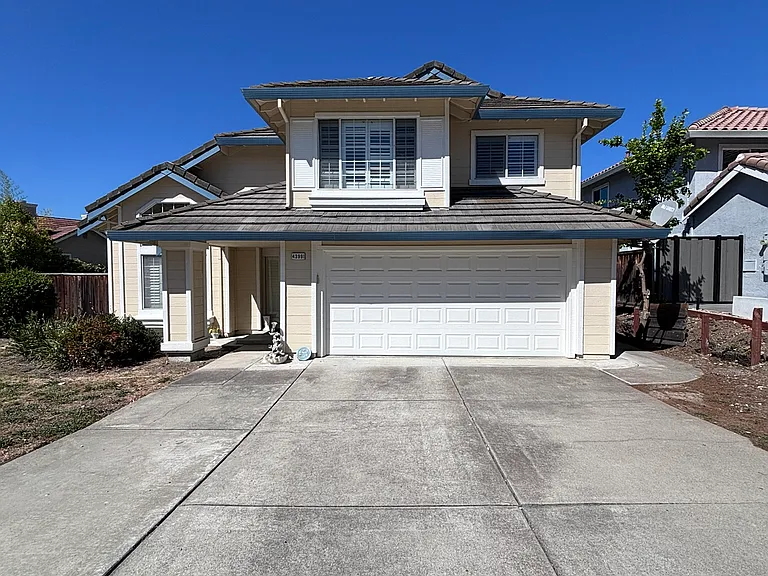 43991 Beretta Dr — Photo 1