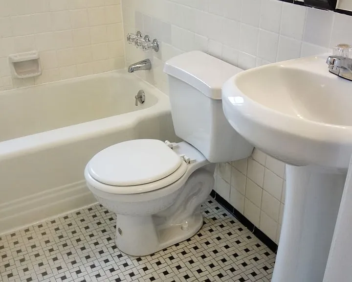 8105 Greenwood Ave — Photo 34