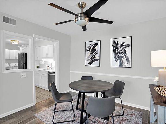 3rd image of 725 Dalrymple Rd APT 8I