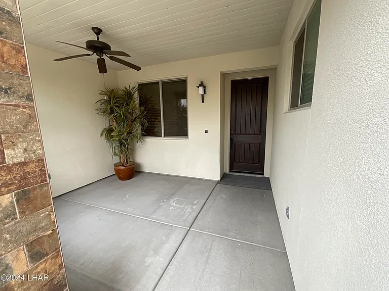 649 Avenida Laredo #101A — Photo 20