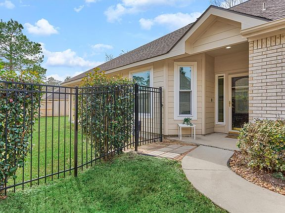 5th image of 166 W Lilac Ridge Pl