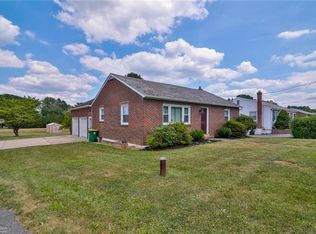 815 Krocks Ct, Allentown, PA 18106