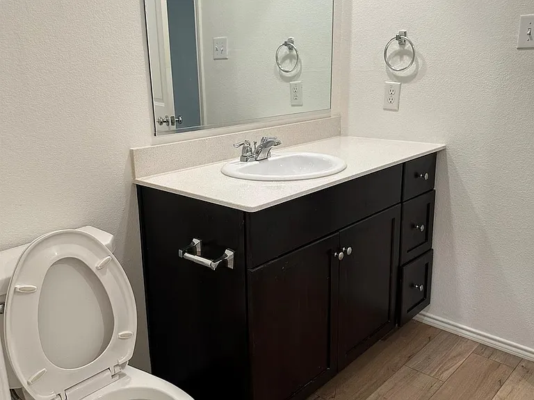 5705 Manarchos Ln — Photo 21