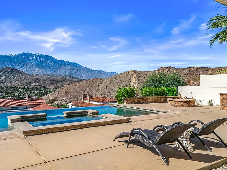 43 Mount San Jacinto Cir — Photo 47