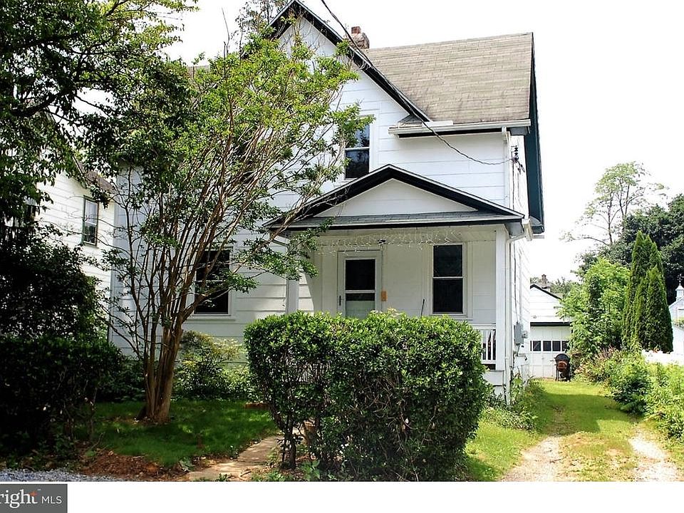 1st image of 12 Broad St