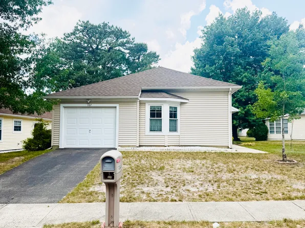 107 Pine Oak Blvd, Barnegat, NJ 08005