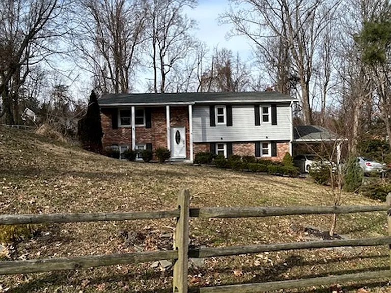 3704 Cassell Blvd — Photo 1
