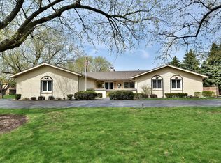 247 Eagle Ct, Bloomingdale, IL 60108