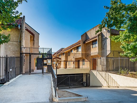 2nd image of 5036 E Echo St APT 6