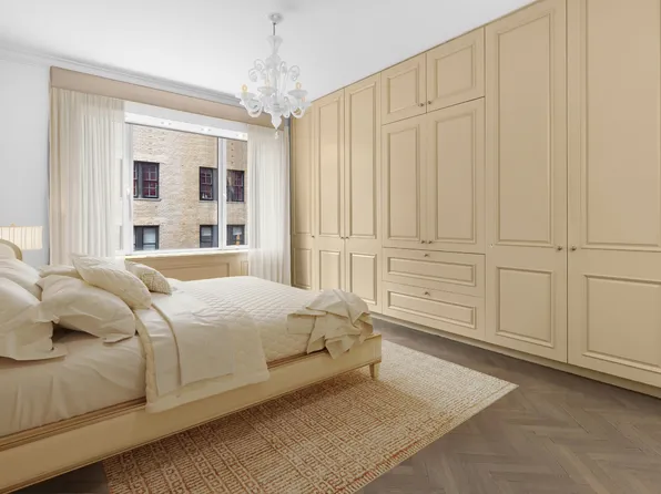 150 Central Park South image 3 of 9