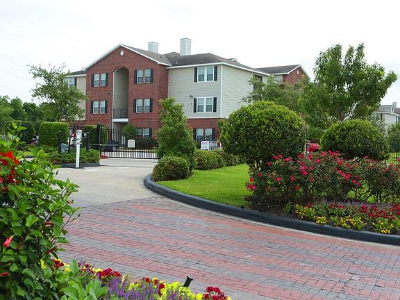 4th image of 2201 W Orem Dr APT 824
