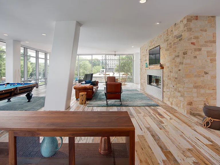 Lakehouse — Photo 29