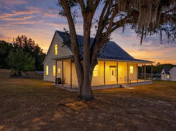 38327 Hamrich Dr, Dade City, FL 33525