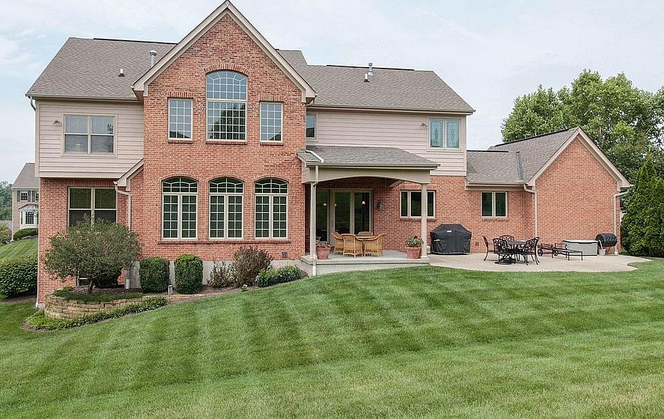 2nd image of 7803 Ingrams Ridge Dr