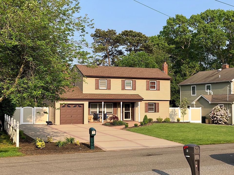 1st image of 53 Van Bomel Blvd