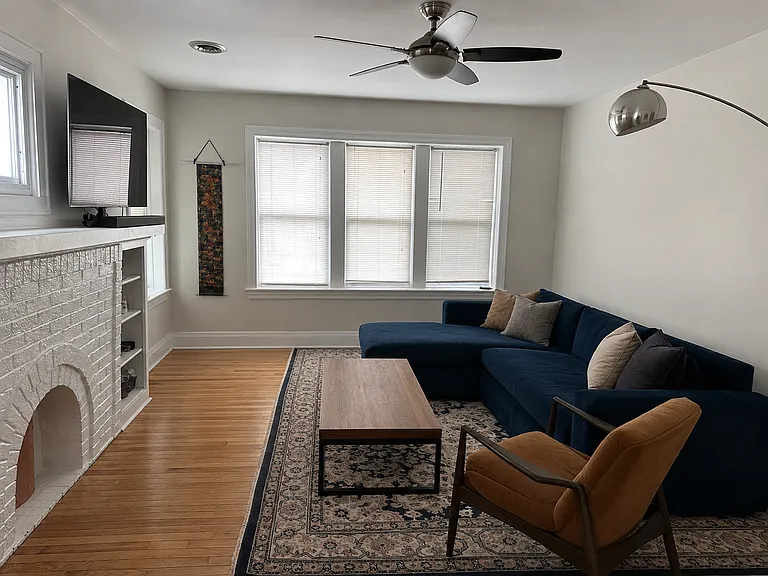 3424 W Waveland Ave #2W — Photo 8
