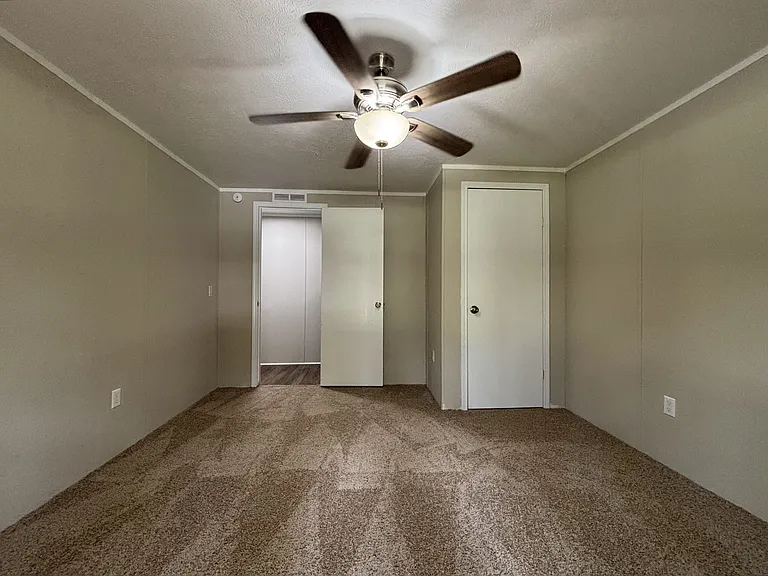 3371 Greensboro Rd — Photo 20