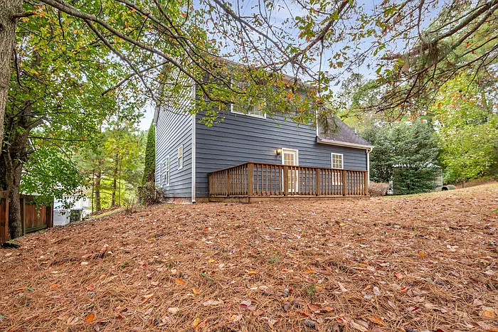 207 Antebellum Ct — Photo 17