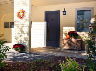 439 N River Rd UNIT 9, Milford, NH 03055