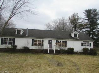 8941 S Salem Warren Rd, Canfield, OH 44406