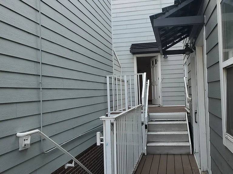 1111 Maxwell Ave #221 — Photo 10