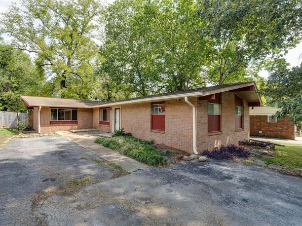 4363 Montview Dr