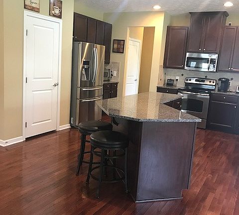 5th image of 105 Tecumseh Ct