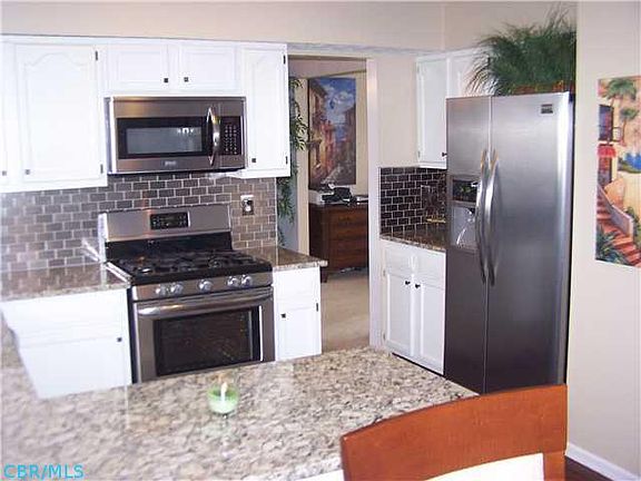 3rd image of 4034 Carlow Ct