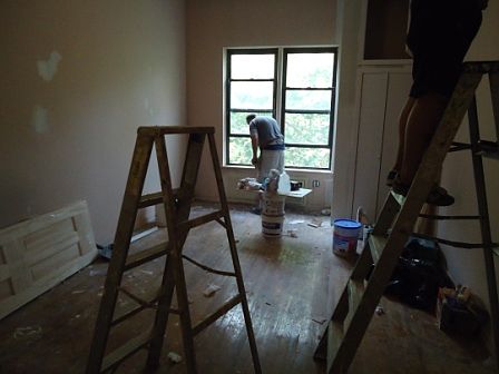 1st image of 221 E 12th St APT 12