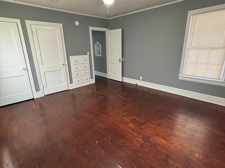 103 E Merrick St — Photo 16