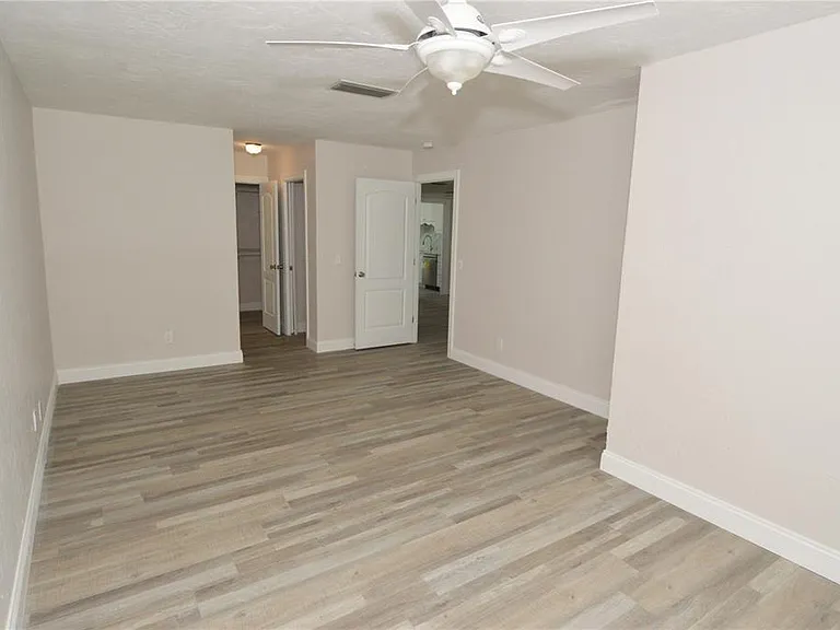 143 Boca Ciega Point Blvd N — Photo 33