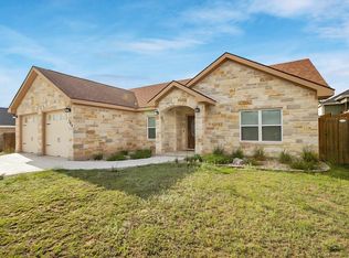 708 Northern Red Oak Ln, Fredericksburg, TX 78624