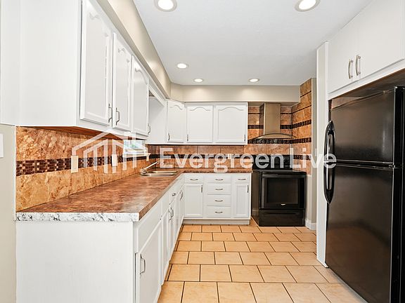 2nd image of 5100 Refugee Rd