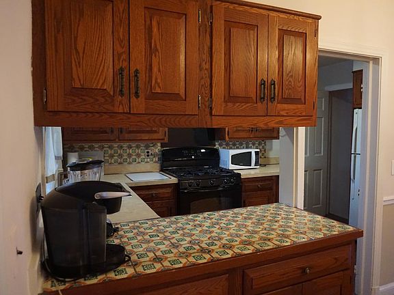 Kitchen open to Dining Room