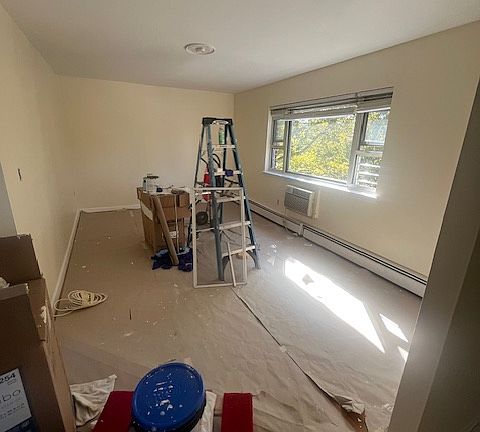 5th image of 1020 Throgs Nck #2