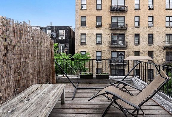 3rd image of 340 W 89th St APT 3R