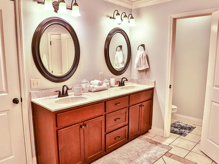1805 Shanun Ct — Photo 8
