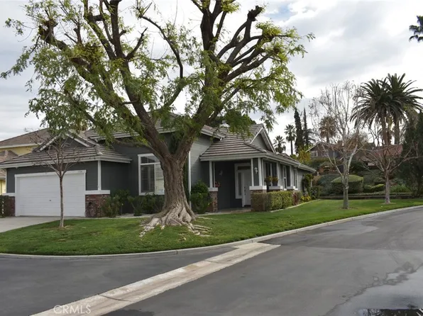 1730 Morning Dove Ln, Redlands, CA 92373