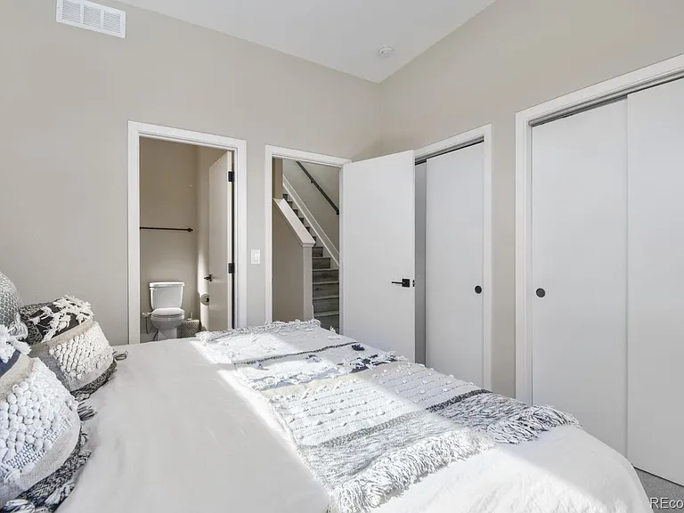 3830 Jason St #7 — Photo 10