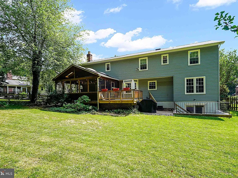 13212 Coralberry Dr — Photo 33