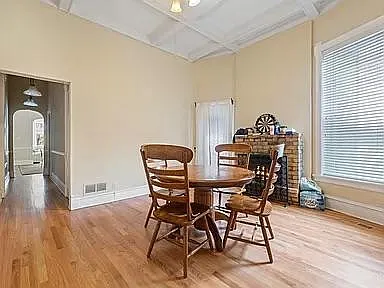 750 W Belden Ave #3 — Photo 5